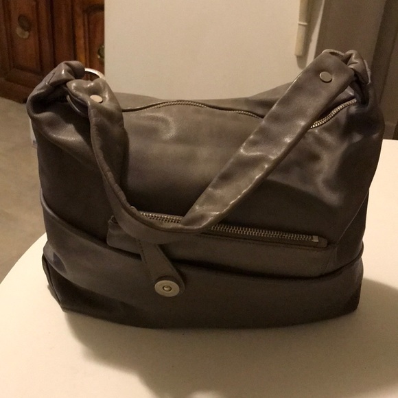 mandarina duck shoulder bag